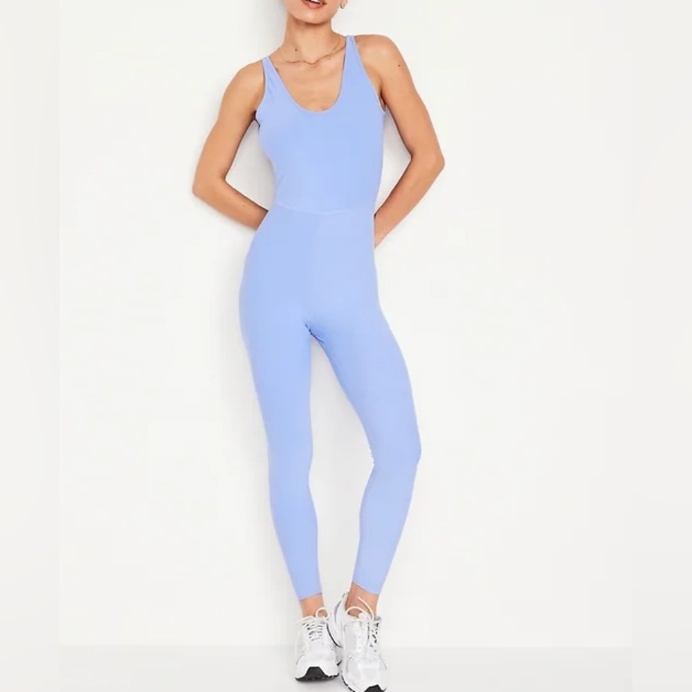 Old Navy PowerSoft Sleeveless 7/8 Bodysuit Light Blue